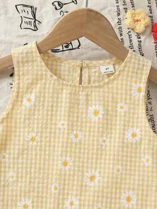Emery Rose Kids Emery Rose Kids Bộ 2 món áo không tay họa tiết hoa nhí và quần ống rộng thoải mái cho bé gái, bộ đồ hai mảnh cho bé gái, bộ đồ hoa cho bé gái, bộ đồ hai mảnh cho bé gái, bộ đồ hoa cho trẻ em, quần áo trẻ em, bộ váy cho bé gái, quần áo trẻ em kiểu cổ điển, bộ váy cho bé gái, bộ váy in hoa, áo nơ cho bé gái, bộ váy hoa, bộ áo nơ cho bé gái, bộ đồ phối hợp cho bé gái, bộ váy cho bé gái, bộ quần áo bé gái, bộ váy hoa, bộ 2 món áo nơ và váy cho bé gái, bộ đồ chị em gái, áo nơ cho bé gái. - Màu vàng - Xem 7