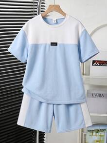 2pcs Tween Boy Light Blue Striped,Summer,Casual,Vacation Crew Neck Short Sleeve T-Shirt And Shorts Set,Contrast Color Khaki Outfit For School,Sports - Baby Blue - View 2