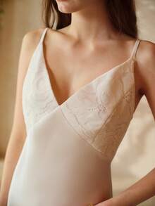 MOTF PREMIUM CAMISÓN DE MUJER CON BORDADO - Blanco - Ver 1
