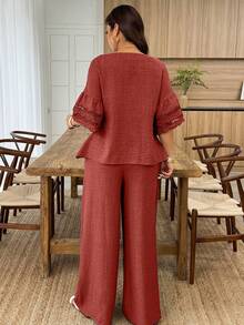 Weeklong 2pcs/Set Atasan Longgar Leher Bulat Lengan dan Hem Bermotif Bunga untuk Wanita dan Celana Panjang Lurus, Cocok untuk Liburan dan Pemakaian Sehari-hari, Musim Semi/Panas - Burgundy - View 2