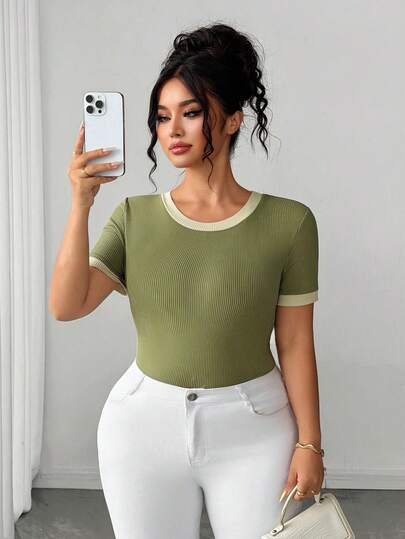 Elenzga Camiseta de manga corta elegante de ajuste ceñido con cuello redondo y contraste verde para mujer de talla grande, adecuada para uso casual, de oficina y en el hogar