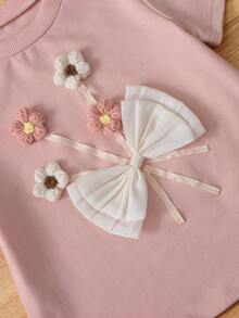SHEIN Genkimix Kids 女童3D花朵蝴蝶结装饰圆领短袖T恤，夏季 - 粉色 - 查看 2