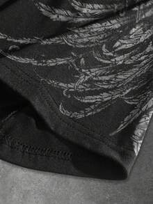 ROMWE MEN Street Life 青少年男孩夏季时尚街头休闲通勤鸢尾花标志翅膀印花宽松T恤 - 黑色 - 查看 4