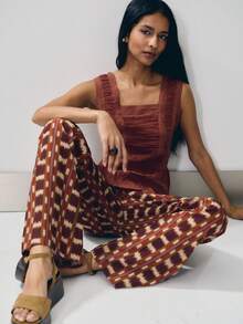 Nöista Sleeveless Top In Rust Brown With A Flattering Square Neckline And Ruffled Shoulder Straps.Smked Bodice Peplum Hem.Perfect For Dinners, Events, Chic - Brown - View 6