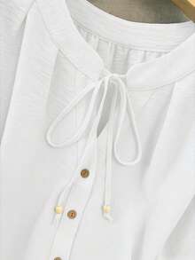 GlowEve CURVE Camiseta sin mangas de mujer talla grande, elegante, de unicolor, con cuello redondo, contraste de color y cordón ajustable - Blanco - Ver 8