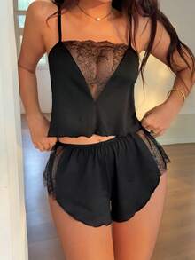 Napfluff Bộ đồ ngủ 2 mảnh cực kỳ gợi cảm, quyến rũ với chất liệu lưới ren phối ren, gồm áo hai dây và quần short xuyên thấu. - màu đen - Xem 5