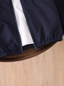 SHEIN Genkimix Kids 1件男童休闲简约街头风连帽长袖外套，时尚休闲设计，适合夏季穿着，适合4-7岁男孩日常、运动、户外活动、返校穿着。 - 藍色 - 查看 6