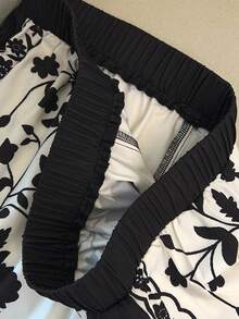GlowEve CURVE Conjunto de 2 piezas de talla grande con camisa de cuello vuelto y pantalones cortos con estampado posicionado, conjunto de verano para mujer - Beis - Ver 8