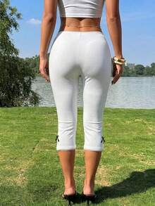 CovetEZ Quần legging nữ kiểu dáng vintage thường ngày, đa năng, họa tiết hoa và nơ, thích hợp cho các buổi tụ họp, tiệc tùng, sân bay, dã ngoại, lễ hội âm nhạc, trang phục mùa hè, chất liệu 91% cotton dệt kim co giãn. - trắng - Xem 3