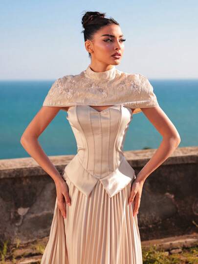 Aureia Elegant, Glamorous, And Stylish, This Apricot-Colored Sequined Embroidered Stretch Satin Dress Features Hand-Pleated Details, A Stand-Up Collar, Shawl Sleeves, A Faux Two-Piece Design, An A-Line Silhouette, And A Short Train. Suitable For Weddings, Wedding Parties, Vacations, Formal Occasions, Dates, And Evening Gowns.