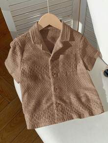 SHEIN Little Byeori 1件小男孩兒童休閒學院風舒適翻領寬鬆白色短袖襯衫，適合上學通勤、日常休閒、開學季、生日派對、聚會、表演、婚禮、洗禮、旅行、運動，適合春夏季 - 卡其色 - 查看 2