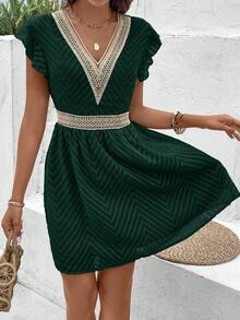 SHEIN Frenchy Đầm ngắn tay lửng cổ chữ V thời trang dành cho nữ, thích hợp cho mùa hè. - Màu xanh lá cây đậm - Xem 5