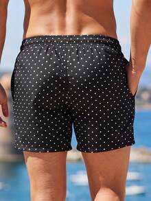 Manfinity VDAYZ Pantalones cortos casuales de playa para hombre con cintura de cordón y estampado integral, para vacaciones - Blanco y Negro - Ver 2