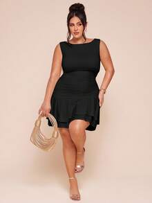 SHEIN BAE Plus Size Women Sleeveless Solid White Ruched Back Bow Decor Mini Dress - Black - View 2