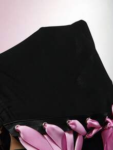Bumpella 交叉绑带缎面镶钻超低腰性感女式短裤 - 黑色 - 查看 12
