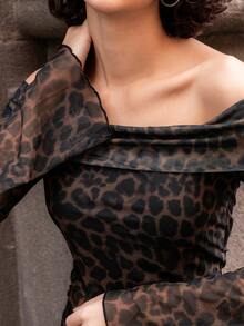 Xuxu's by Gio Damen Off-Shoulder Leopardenmuster Mesh Puffärmel Crop T-Shirt Urlaub - Braun - Übersicht 4