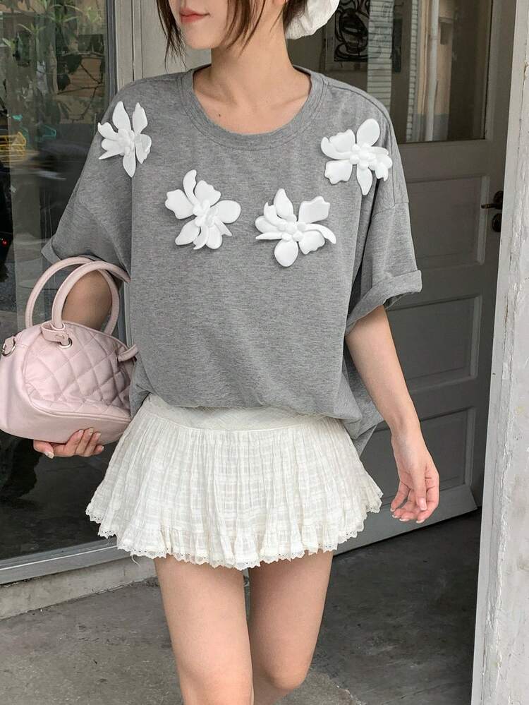 Women's Summer Round Neck 3D Floral Decor Loose Casual Pullover T-Shirt