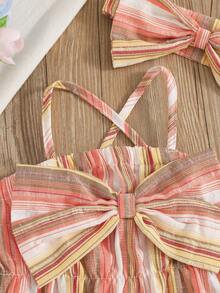 SHEIN Vintaside Kids Bộ 2 món thời trang dễ thương kẻ sọc trễ vai và băng đô cho bé gái, thích hợp cho tiệc mùa hè. - Đỏ - Xem 4