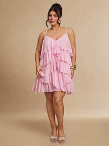 Gossip Girl X SHEIN SHEIN BAE CURVE 大码女式纯色荷叶边下摆优雅吊带连衣裙 - 彩色 - 查看 3