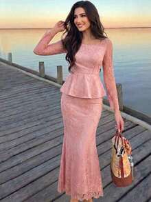 Modelyn Bộ 2 món áo và chân váy ren phối màu trơn dành cho nữ. - Hồng - Xem 9