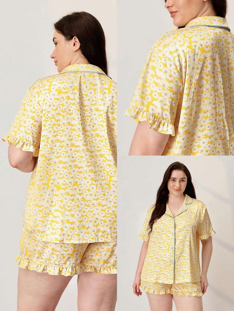 Soft Silky Plus Size Daisy Pajama Set