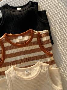 SHEIN Bộ đồ liền thân không tay và quần short unisex cho bé trai, họa tiết sọc dễ thương và chữ 3D in nổi, thích hợp mặc mùa xuân/hè. - Nhiều màu - Xem 3