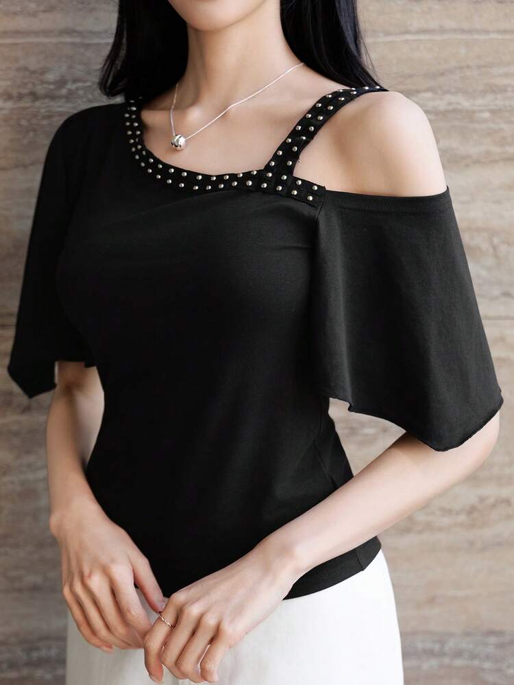 Women's Summer Asymmetrical Shoulder Design Rivet Decor Fitted Casual Elegant Pullover T-Shirt
