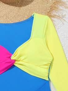 SHEIN Traje De Baño De Una Pieza Para Niña Adolescente Con Diseño Cruzado Y Bloques De Color - Azul - Ver 3