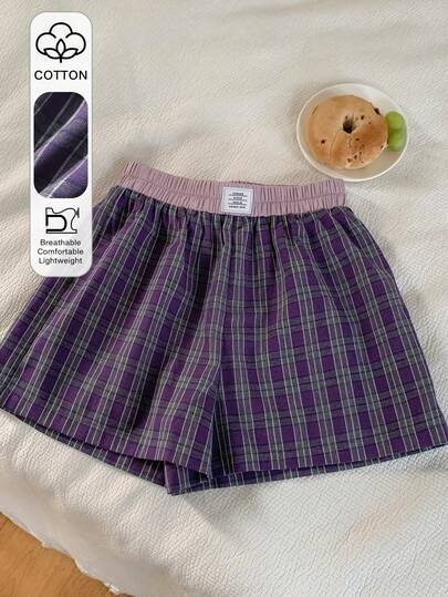 DAZY Quần short ngủ nữ họa tiết kẻ caro phối nhiều mảnh, cạp chun, thích hợp cho mùa hè.