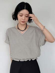 FRIFUL Women's Wavy Striped Loose Contrast Trim Short Sleeve T-Shirt, Summer Casual Wear Graphic Tee - Beige - View 5