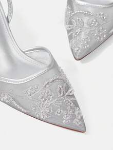 CUCCOO HITCHD 女款夏季新款刺繡蕾絲尖頭優雅銀色網面新娘高跟鞋 約會優雅穿搭 婚禮季晚餐鞋 - 銀色 - 查看 4