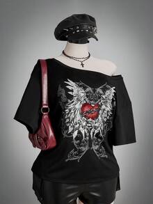 SHEIN ICON 大码女式哥特图案印花宽松不对称肩部T恤，街头服饰 - 黑色 - 查看 7