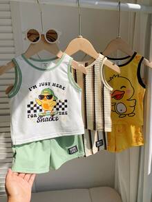 SHEIN 6pcs/Set Conjunto de Camiseta de Tirantes y Pantalones Cortos de Punto con Patrón de Dibujos Animados a Rayas Casual y Lindo para Bebé Niño, Conjunto Básico de Varias Piezas, Conjunto Lindo, Conjunto de Camiseta de Tirantes, Conjunto a Rayas, Conjunto de Pato, Conjunto de Vacaciones, Conjunto de Días Festivos - Multicolor - Ver 4