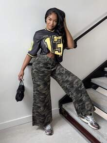 Alexandranx 女式宽松迷彩直筒牛仔裤，带口袋 - 軍綠色 - 查看 3