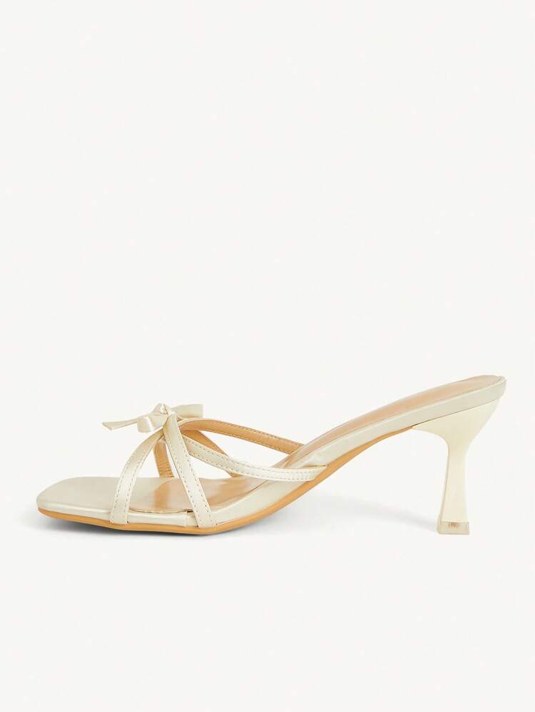 CUCCOO CHICEST Champagne Satin Bow High Heel Square Toe Thin Strap Thin Heel Outside Temperament Banquet Sandals