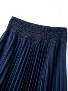Falda plisada con decoración metálica en estilo A-line para mujer, adecuada para ir a trabajar, citas, compras de fin de semana, con un estilo elegante y retro - Negro - Ver 10