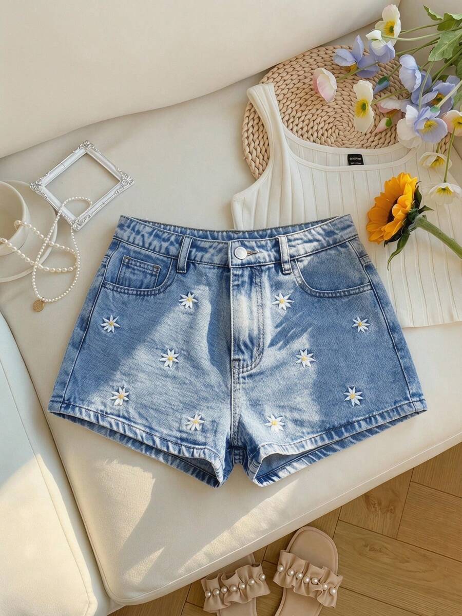 SHEIN 少女春夏浅色水洗刺绣蝴蝶结牛仔短裤,适合度假、节日休闲穿着。精致刺绣,Y2K风格,夏季浅色水洗宽松短裤,休闲街头风,低腰牛仔短裤,舒适时尚,休闲街头风,夏季穿着,适合春夏穿着,优雅度假装,春假海滩度假装 - 藍色 - 查看 1