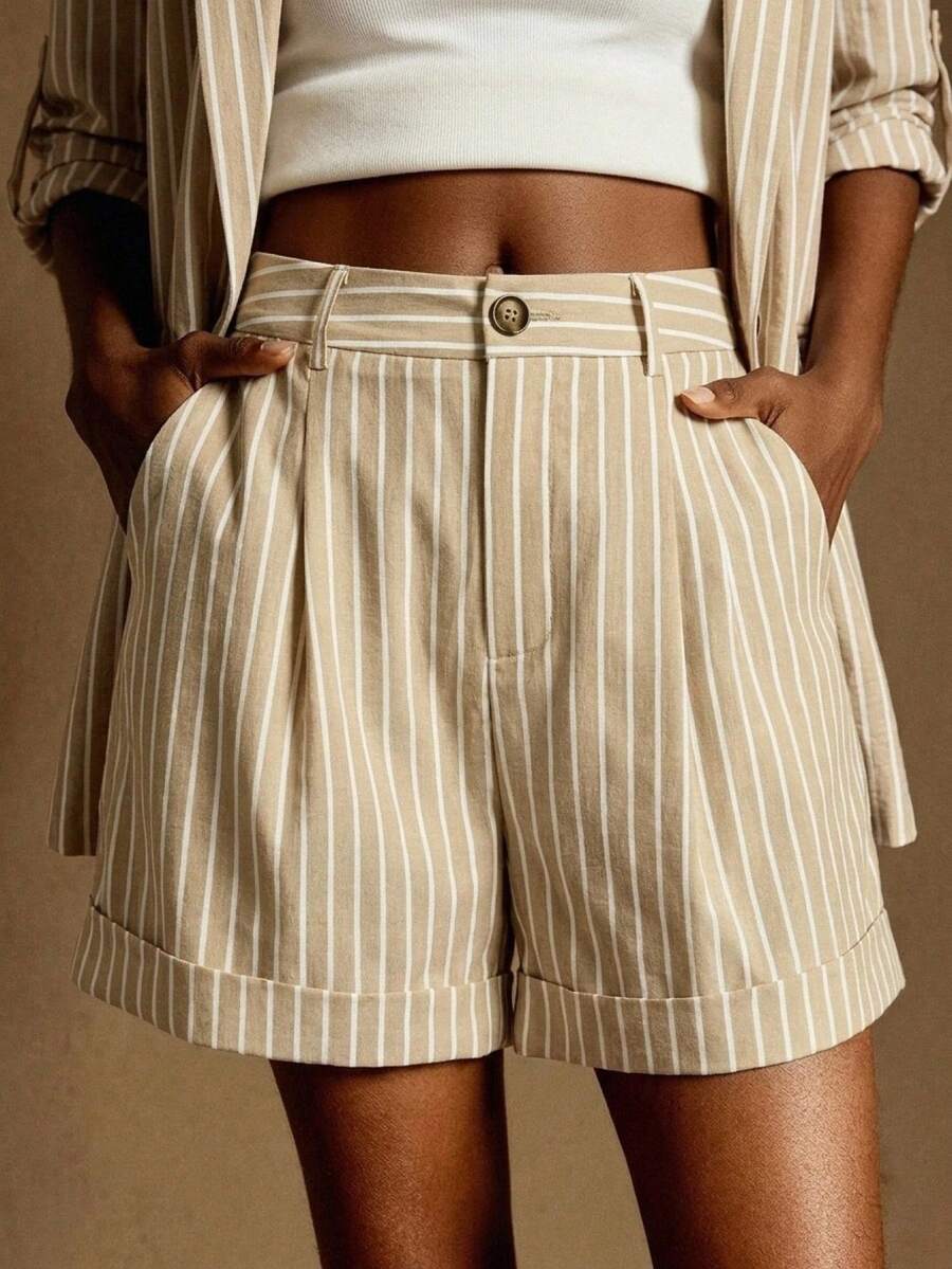 EMERY ROSE Women's Fashion Versatile Beige Pocket Button Casual Shorts Holiday Vacation Summer - Khaki - View 1