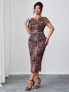 SHEIN Clasi Plus Size Women Summer Fashionable Elegant Leopard Print Fitted Dress Summer Dress Spring Dress Festival Dresses Easter Dress Elegant Dresses Elegant Party Dresses Beach Dress Wedding Guest Dress For Women Wedding Party Dress Bridesmaid Dress Graduation Dress Graduation Outfit For Mother Casual Dress Vacation Dresses Holiday Dresses Formal Dress Floral Dress Plus Size Dress For Women Purple Flowy Dress Elegant Dress For Women Fleurora Spring And Summer Elegant Dress Floral Print Maxi Dress Women's Puff Sleeve Dress Latest Dress Zanzea Dress For Women Plus Size Zanea Dress For Woman Wedding Guest Outfits For Women Curve Birthday Dresses For Women Plus Size - Multicolor - View 6