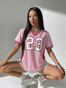 SHEIN HypeZone Áo thun thể thao nữ cổ chữ V phối màu, họa tiết số, phong cách thường ngày đa năng. - Hồng - Xem 4