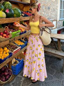 SHEIN LUNE Bộ 2 món gồm áo hai dây màu trơn và chân váy ngắn họa tiết chanh & sọc dành cho nữ. - Nhiều màu - Xem 1