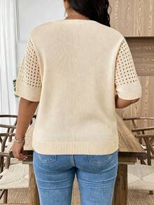 EMERY ROSE Große Größen Lässig Bluse mit Rundhalsausschnitt und kurzen Ärmeln mit Cut-Out-Muster - Aprikosenfarben - Übersicht 2
