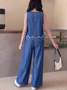 SHEIN 少女夏季荷葉邊刺繡上衣與寬鬆直筒休閒長褲套裝，適合日常穿搭、度假、校園、開學季 - 藍色 - 查看 3