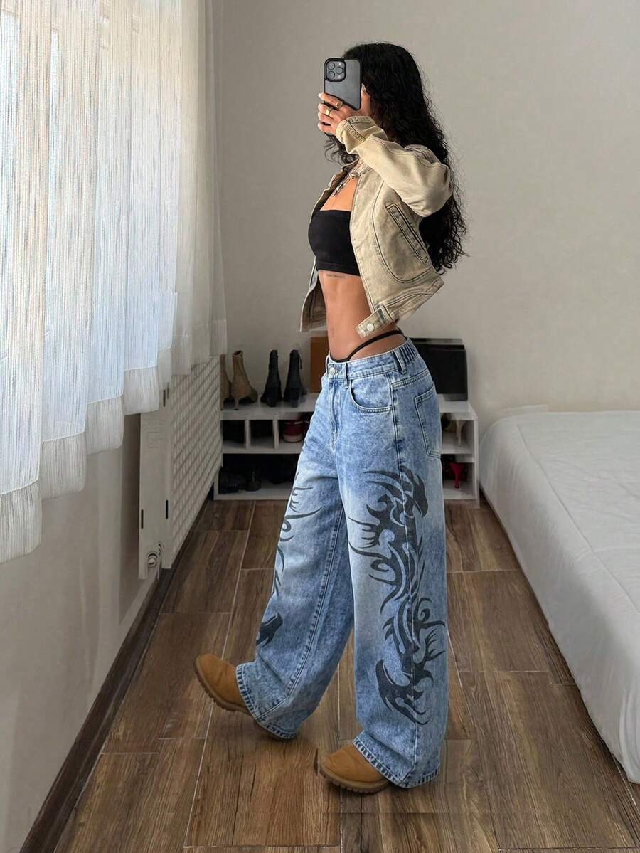 SHEIN Jeans acampanados con estampado vintage para mujer de talla grande - Lavado ligero - Ver 1