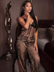 SHEIN 2 件套撞色荷叶边豹纹吊带背心和裤子 - 白色 - 查看 6