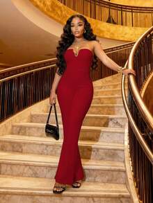 Slaydiva Mùa xuân mới, Lễ hội âm nhạc mùa xuân và mùa hè, Ngày lễ tình nhân, Lễ Phục sinh, Mùa cưới, Mùa lễ hội, Phong cách thường ngày và thanh lịch, Đi làm, Mặc hàng ngày, Trang phục công sở, Kỳ nghỉ, Tiệc tùng, Du thuyền, Tiệc tùng, Cơ bản, Hẹn hò hàng ngày, Cổ chữ V, Viền kim loại, Khuy cài, Không dây đeo vai, Dáng ôm, Quần ống loe trắng, Quần siêu dài, Bộ áo liền quần nữ -Z - Đỏ - Xem 4