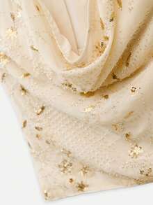 Nöista Áo quây màu trắng kem đính sequin được làm từ chất liệu thoáng khí với những nếp gấp thanh lịch, hoàn hảo cho các bữa tiệc, buổi hẹn hò và kỳ nghỉ xuân hè. Có thể mặc riêng như một món đồ nổi bật hoặc phối cùng chân váy hoặc quần cạp cao để tạo nên vẻ ngoài tinh tế. - Rượu sâm banh - Xem 9