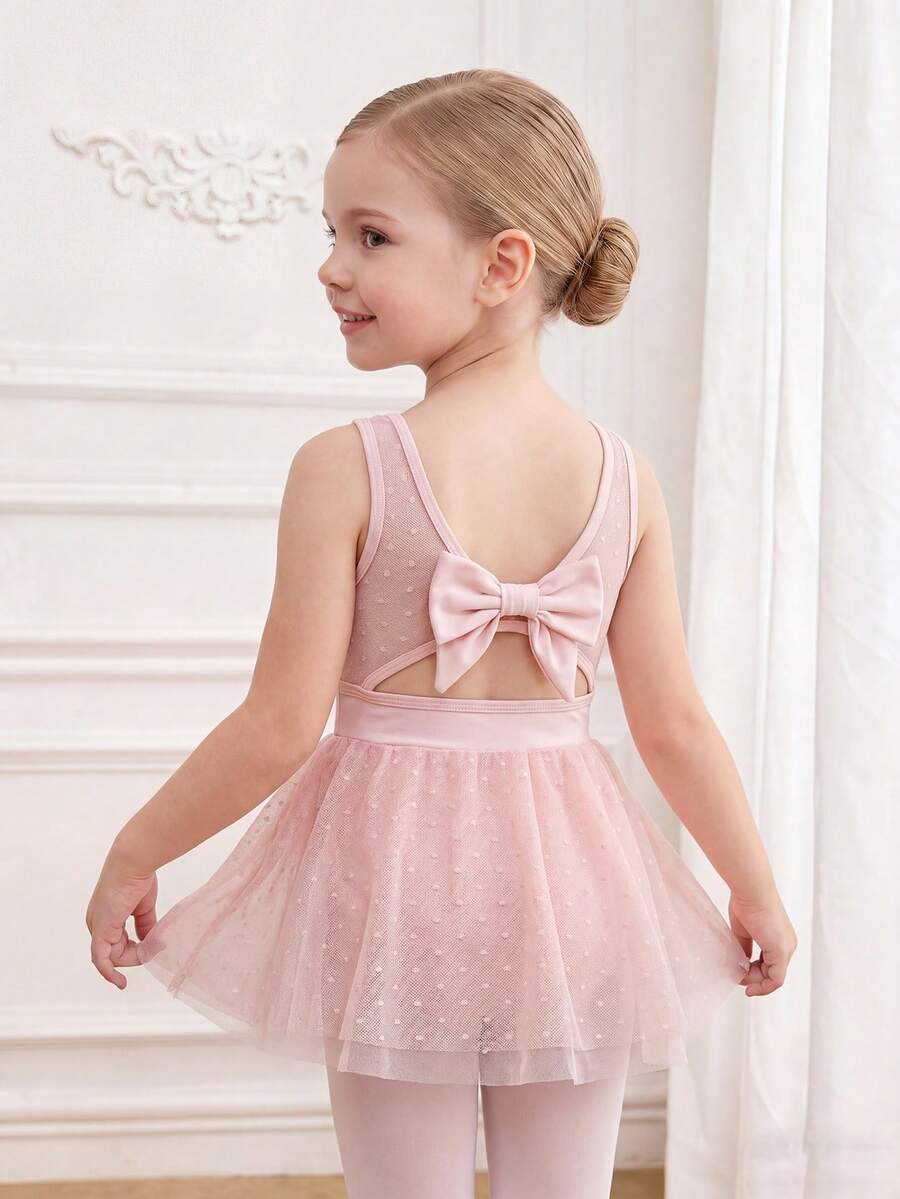 SHEIN Đầm múa ba lê tay ngắn màu hồng voan cho bé gái, thiết kế xếp ly phía trước, nơ xinh xắn phía sau, chân váy voan mềm mại và nhẹ, co giãn và thân thiện với da, thích hợp cho khiêu vũ, yoga và thể thao, phù hợp cho mọi mùa.