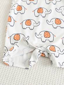 SHEIN Bộ 3 món cho bé trai sơ sinh mùa hè, kiểu dáng thường ngày, chất liệu dệt kim, họa tiết voi hoạt hình, áo liền quần không tay và quần short, trang phục cơ bản nhiều món, bộ áo liền quần và quần short đáng yêu. - Nhiều màu - Xem 6