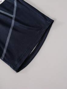 SHEIN 2pcs Boys' Casual White Line Design Hooded Short Sleeve T-Shirt And Knit Shorts 2-Piece Set, Spring/Summer - Navy Blue - View 9